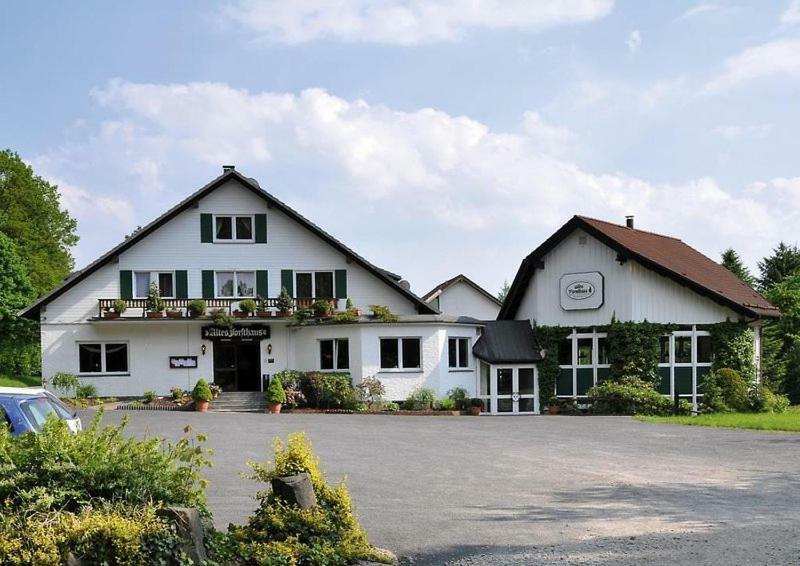 Altes Forsthaus Goseplack Hotel Hardegsen Esterno foto