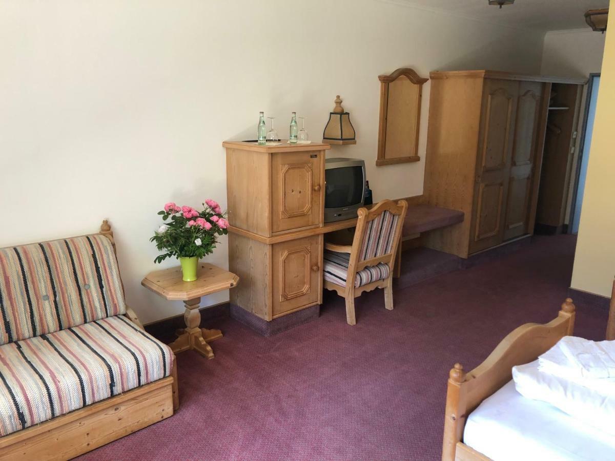Altes Forsthaus Goseplack Hotel Hardegsen Esterno foto